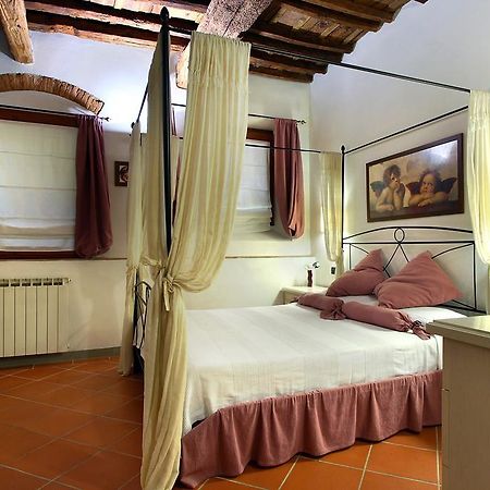 Aleri Apartment Florence Bilik gambar